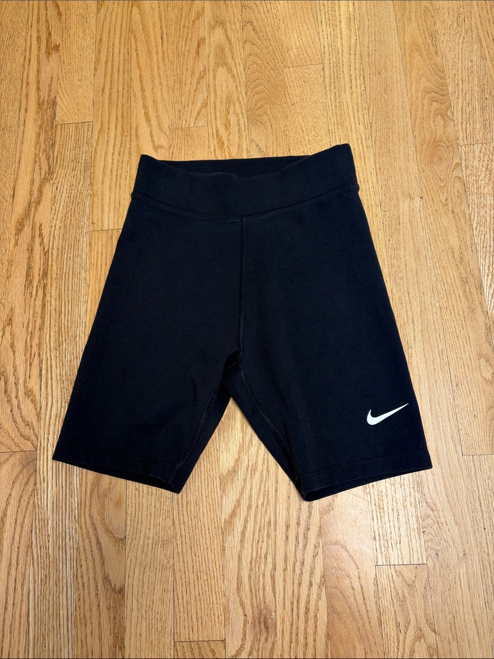 Nike Black Womens 7” Bike Shorts with White Swoosh size small